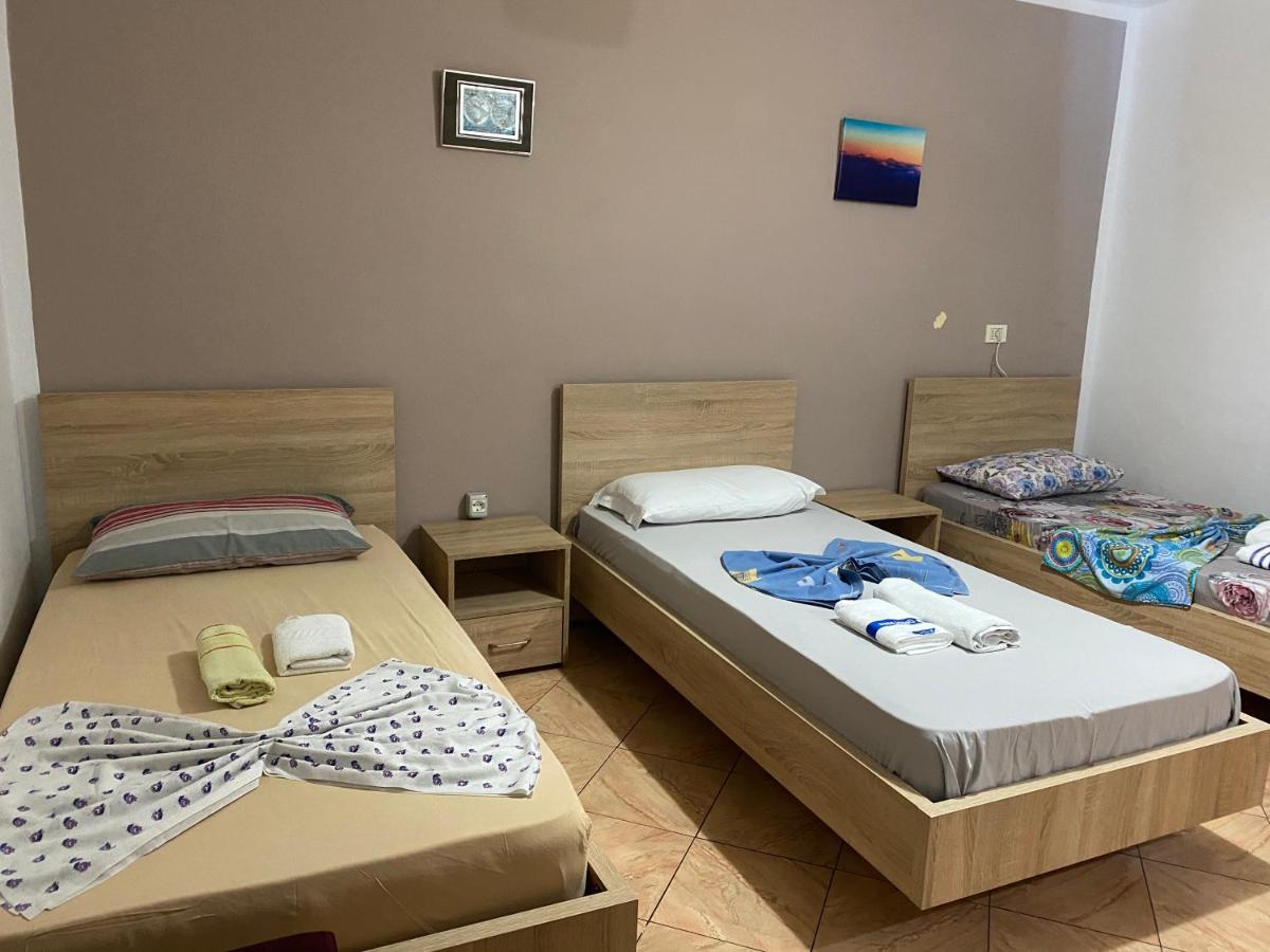 Guesthouse Sense Tirana Extérieur photo