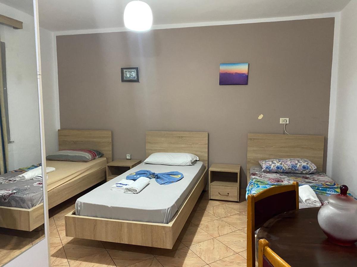 Guesthouse Sense Tirana Extérieur photo